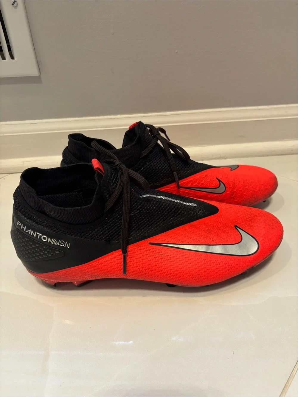 Nike Phantom SN Ghost Lace firm ground soccer cleats Men US 9